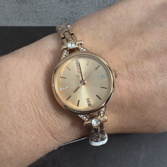 Montres Prestige X Invicta Women's Watch - 30mm, Steel (MPW-0211) - NEW - Picture 3 of 11